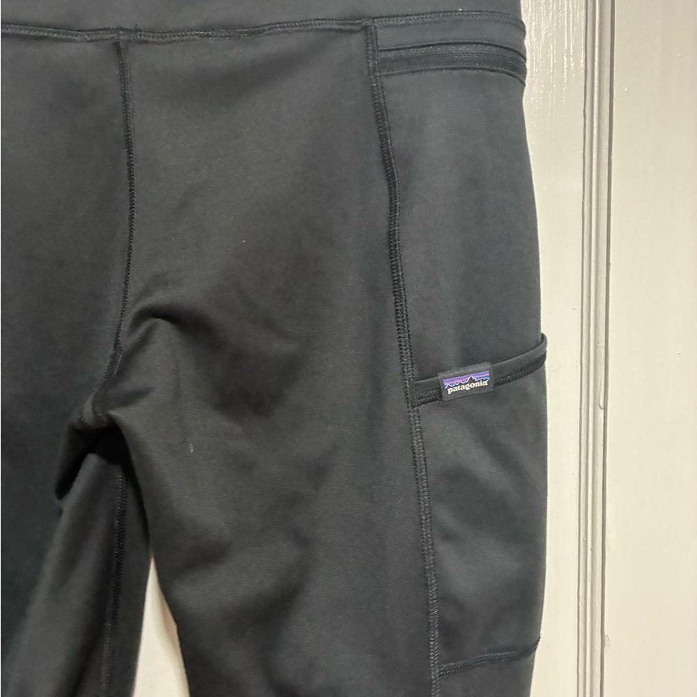 Patagonia Black Pack Out Leggings Size S - Picture 6 of 7